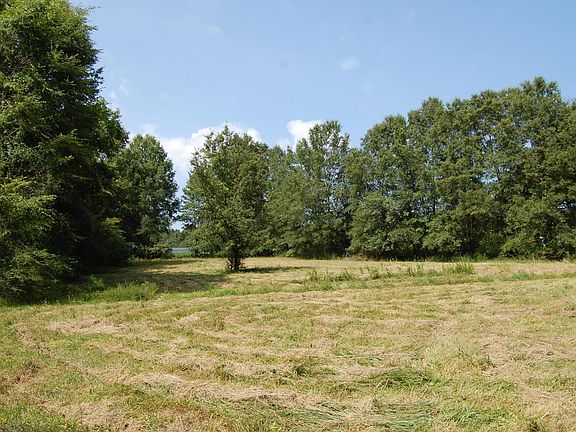 3rd image of 4679 Harper Renn Rd
