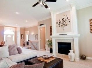 20302 W 99th Ter, Lenexa, KS 66220