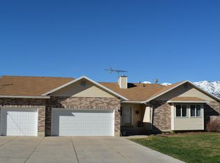 2055 W Old Highway Rd, Morgan, UT 84050