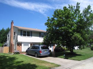 4 Liberty Dr, Stratford, NJ 08084