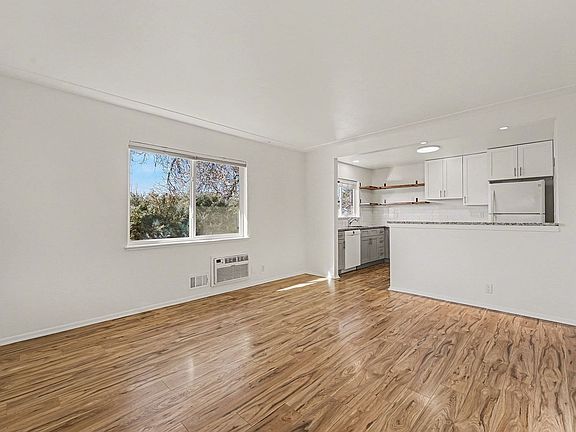 4th image of 1774 Chester St