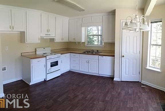 4th image of 801 Cambridge Creek Dr SW