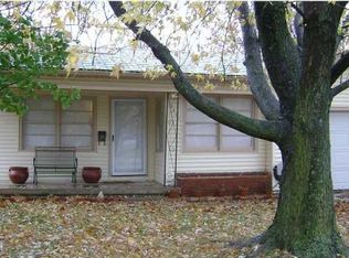 2415 W Lydia Ave, Wichita, KS 67213