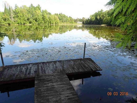 Dock at  Frnt n Litl Chain Lk