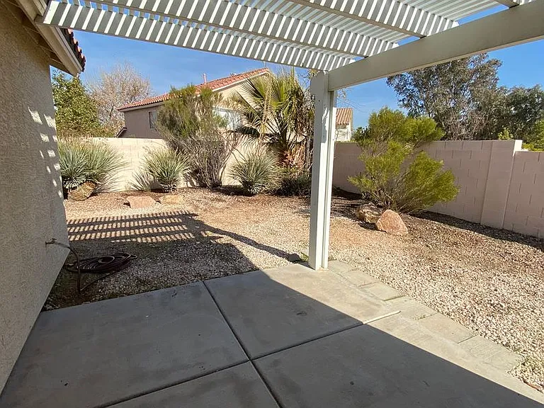 994 Trackers Glen Ave — Photo 29