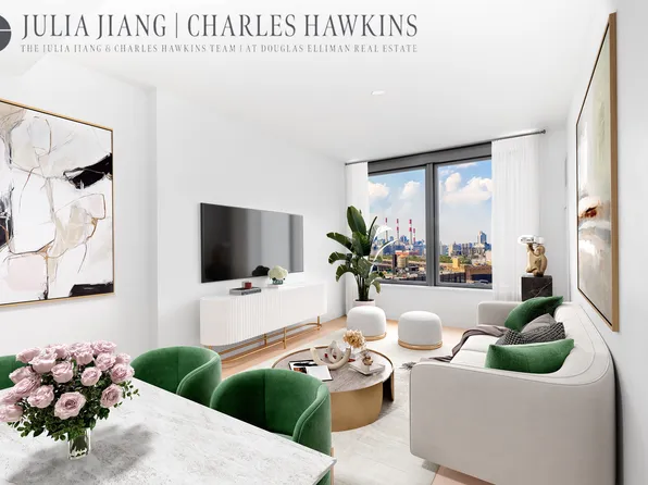 3 Court Square image 1 of 19