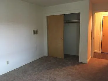 1841 Chestnut St #6 — Photo 3
