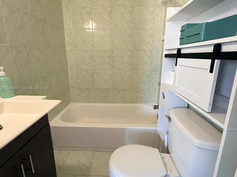 359 W 12th St #3 — Photo 12