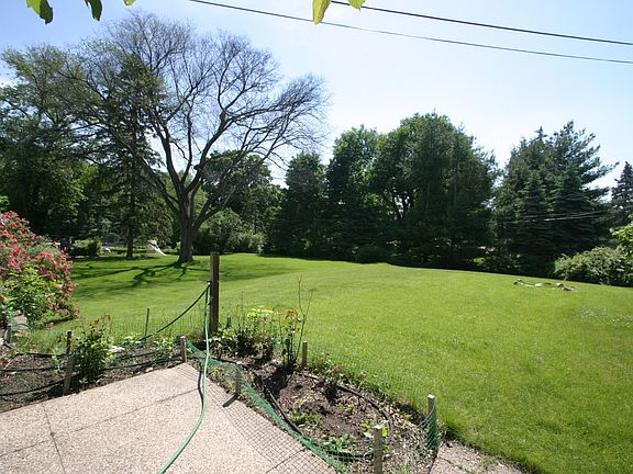 AMAZING Backyard for Kids to play!