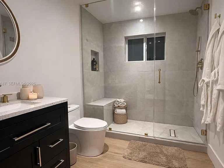 1240 Binney Dr — Photo 12