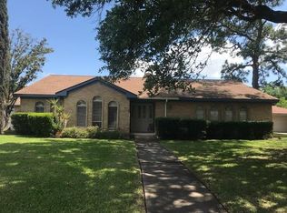 5110 Inverness Dr, Baytown, TX 77521