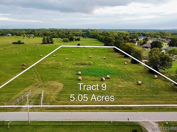 2nd image of 480 East Rd