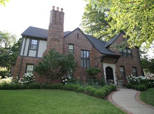 6735 Valley Rd, Kansas City, MO 64113