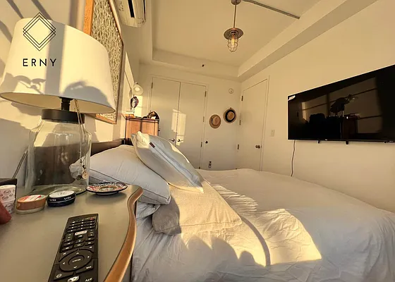 Rented by ERNY LLC | media 32