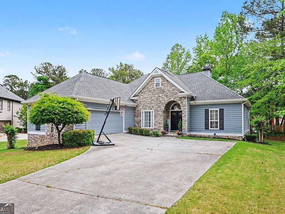 1st image of 2020 Hubbard Ct