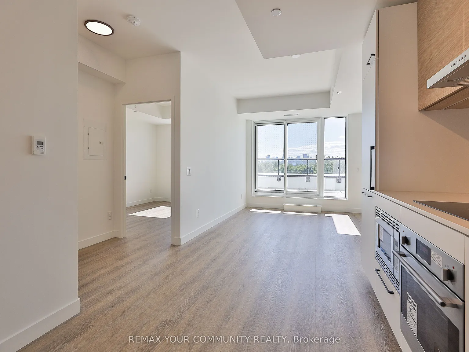 1 bed, $2,300 — Photo 3