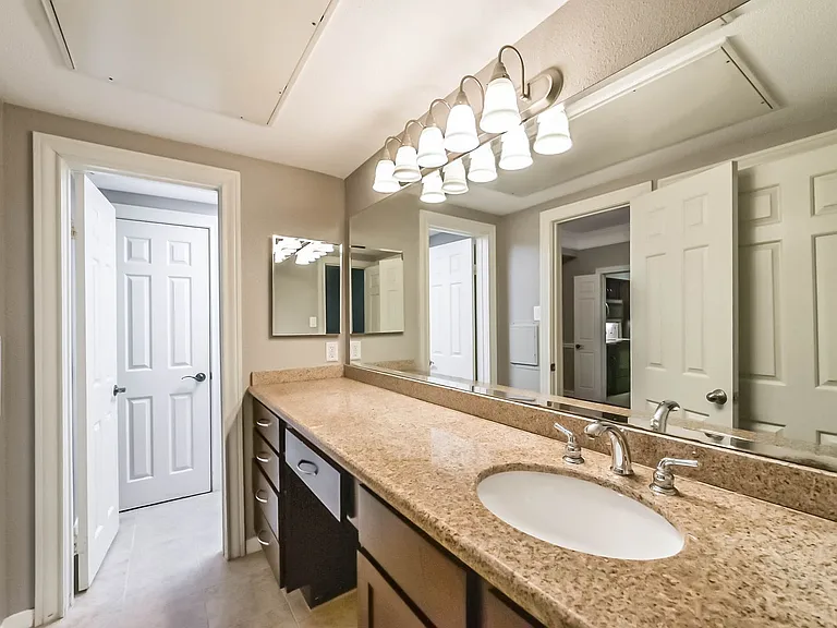 2700 Revere St #127 — Photo 22