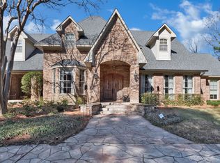 1330 Forest Creek Dr, Shreveport, LA 71115