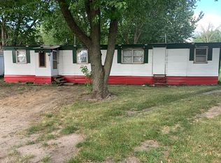 205 N Washington St, Tampico, IL 61283