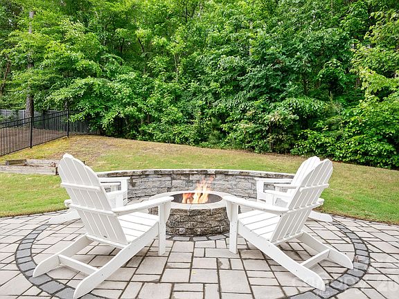 2nd image of 9233 Hollow Bend Dr
