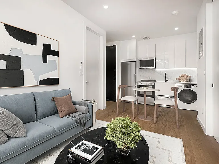250 Union Ave #2B — Photo 3