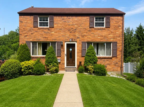 2360 High Oak Dr, Pittsburgh, PA 15220
