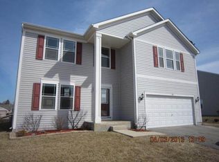 169 S Ash Ln, Whitewater, WI 53190