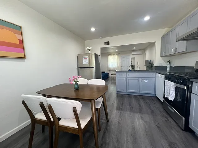 521 N Nicholson Ave #D — Photo 6
