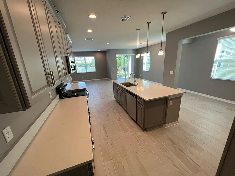 2519 Stapleford Pl — Photo 6