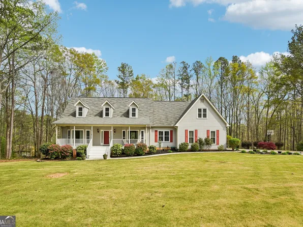 5641 Lanny Dr, Powder Springs, GA 30127