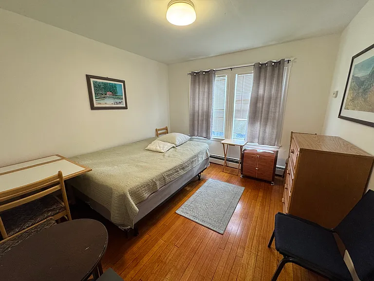 42 W Baltimore St #18 — Photo 2