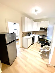 Rented by REALTY QUEST NEW YORK INC