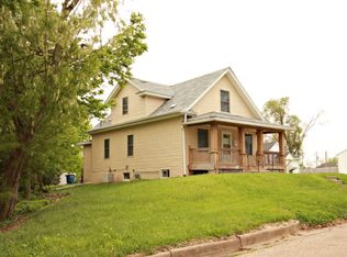 2346 33rd St, Moline, IL 61265