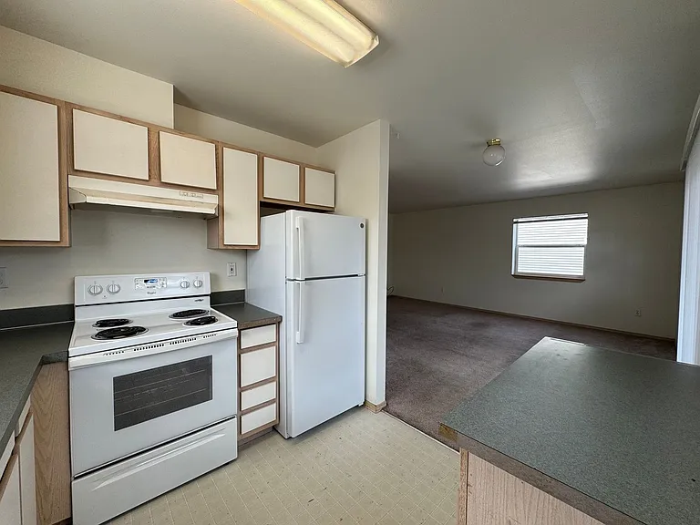 1501 H St #101 — Photo 11