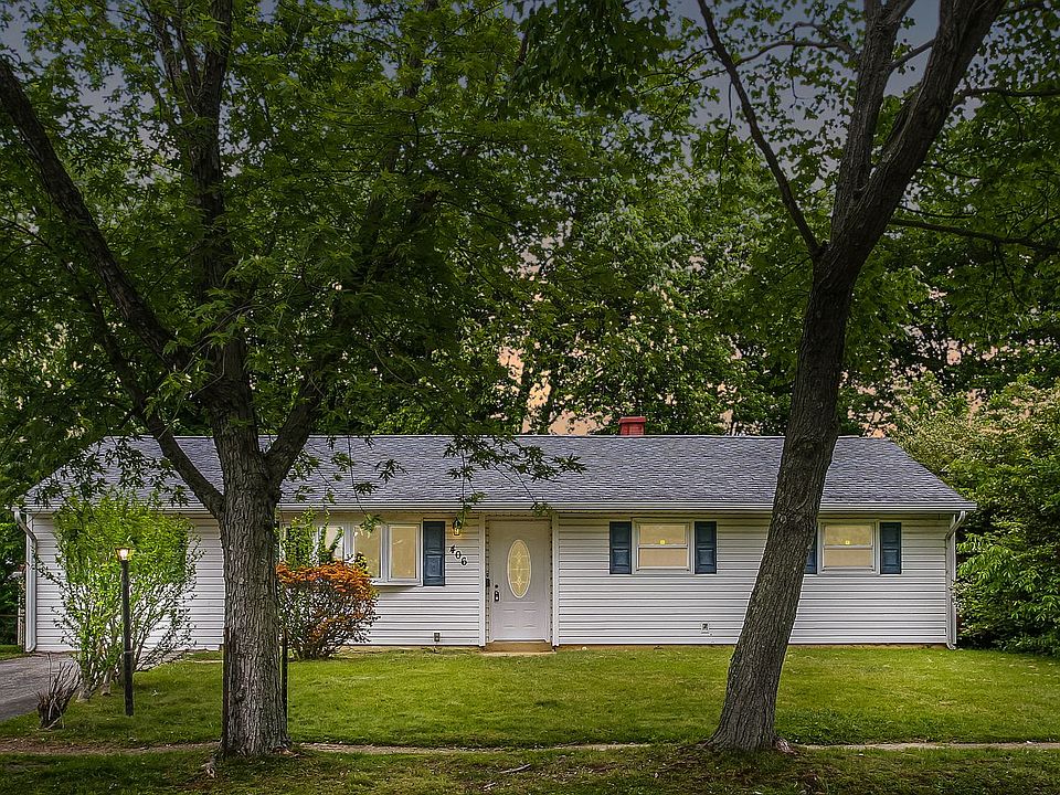 1st image of 406 S Gerald Dr