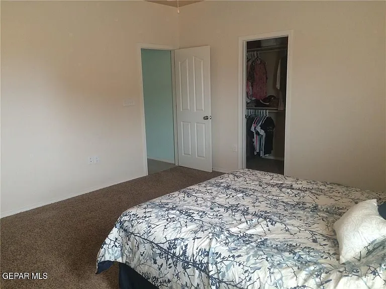 7008 Faxon Dr — Photo 9