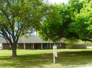 4268 Country Dr, Bourg, LA 70343