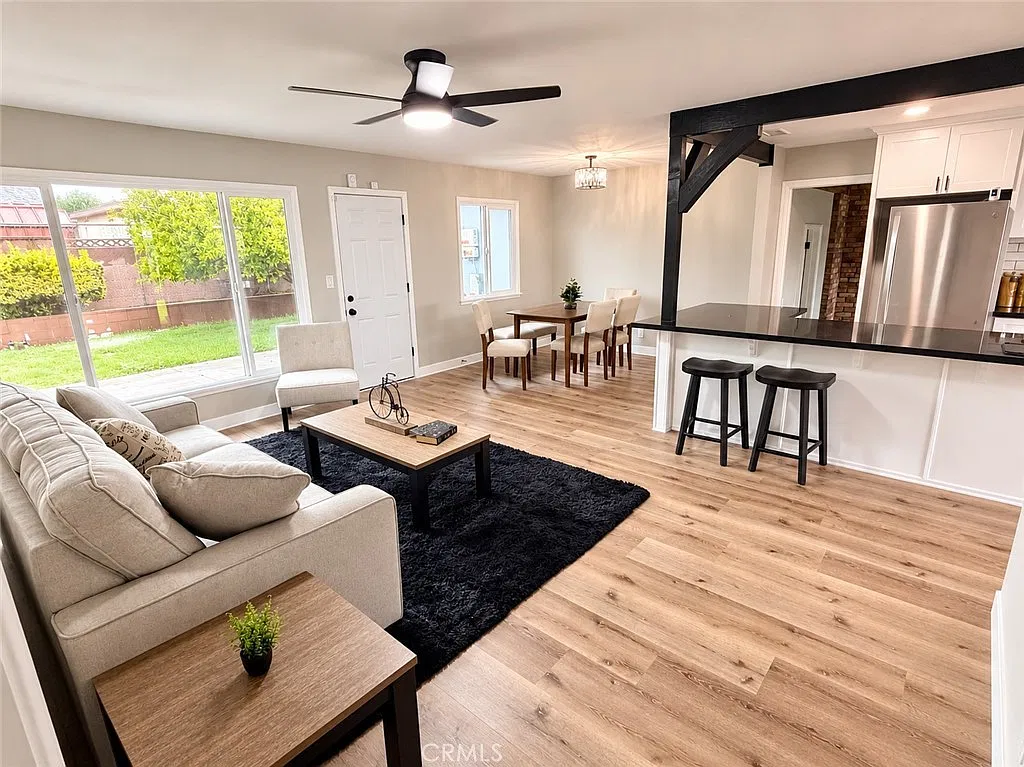 4 bed, 1780 sqft, $4,000 — Photo 1