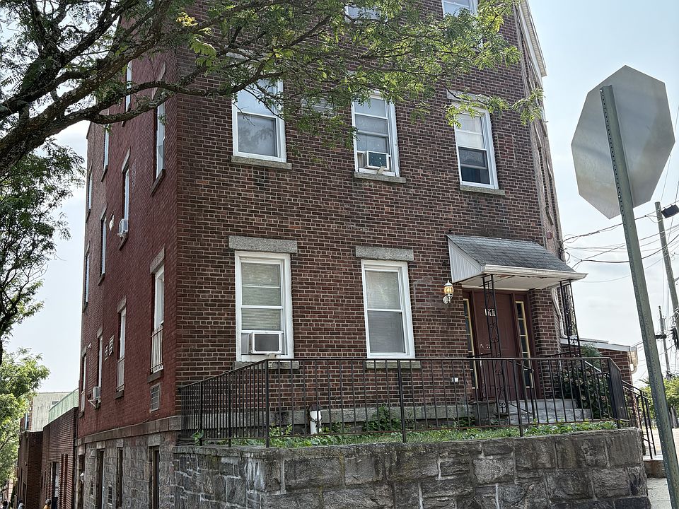 Building is located in a safe, residential area