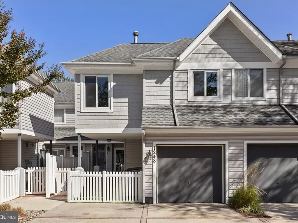 1248 Chanticleer, Cherry Hill, NJ 08003