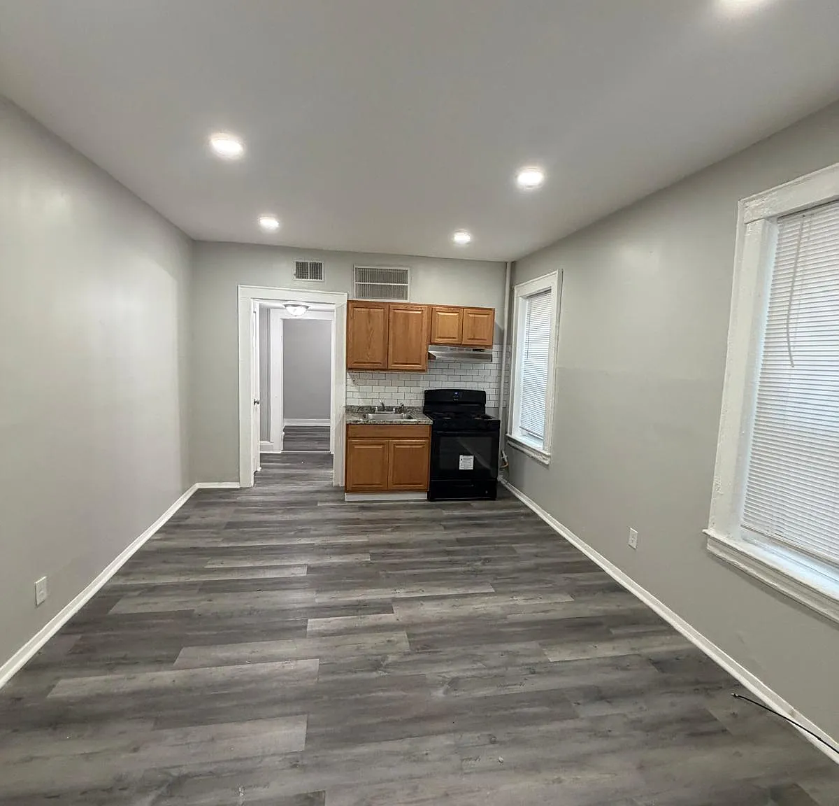 2 bed, $1,595 — Photo 3
