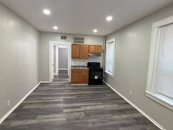 3rd image of 805 Broadway #2A