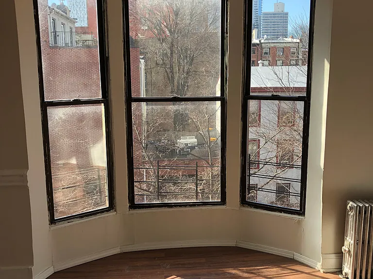 131 Lafayette Ave #3 — Photo 3