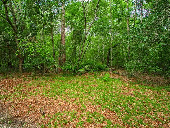 2nd image of 10 Peachtree Cir #On