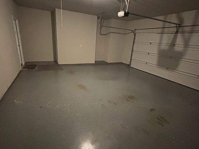 907 Swift Dr — Photo 14