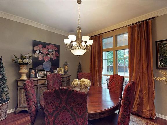 3rd image of 1204 King Bors Ln