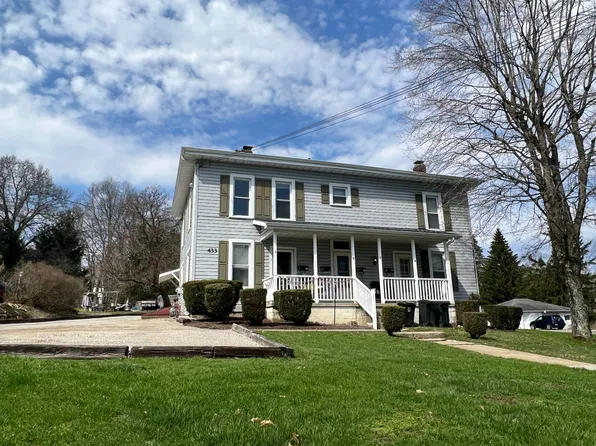 433 Greenville Ave, 433 Greenville Ave APT 4, Mercer, PA 16137