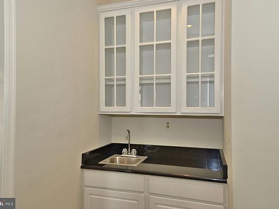 3rd image of 470 Winding Rose Dr
