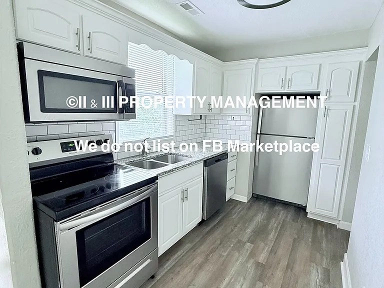 1114 S Scott Ave — Photo 13