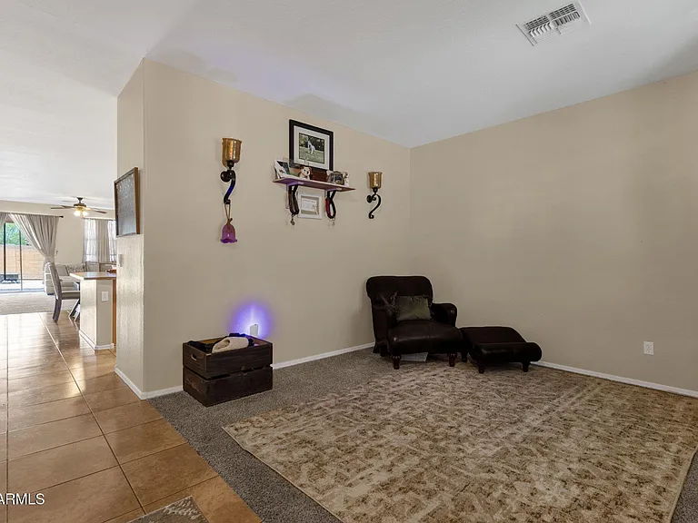 3422 W Leodra Ln — Photo 3
